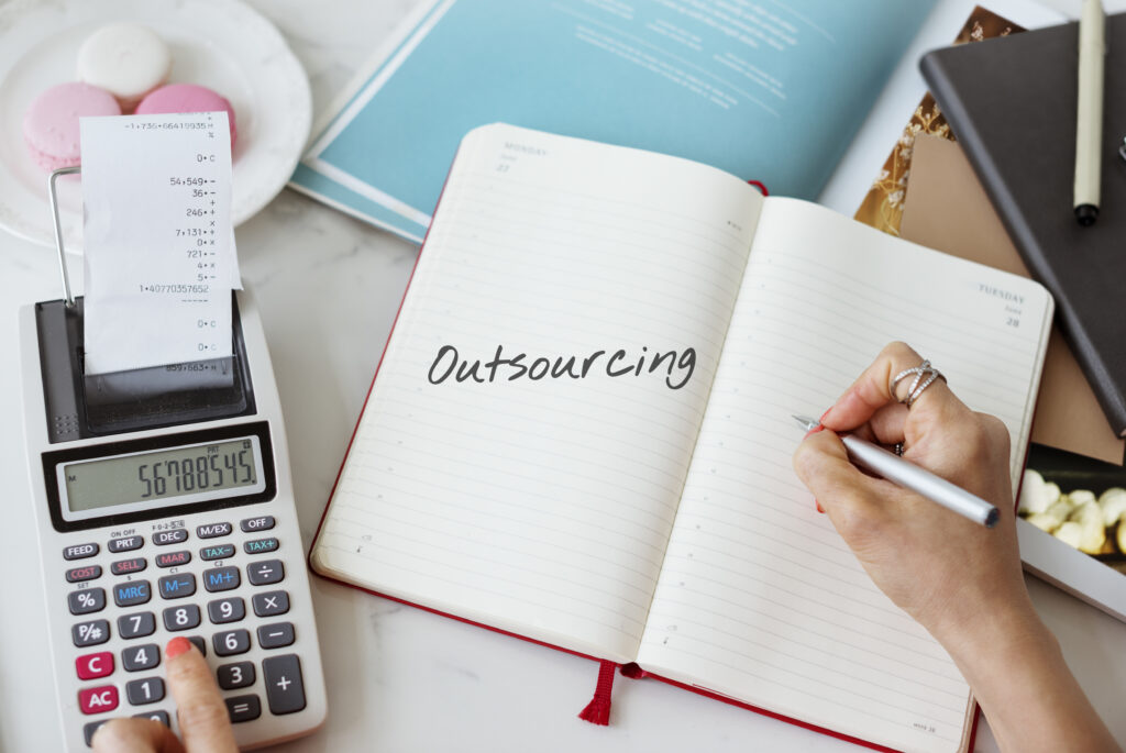 บริษัท Outsource